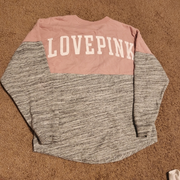Bundle of womens PINK VS sweaters - Picture 5 of 5